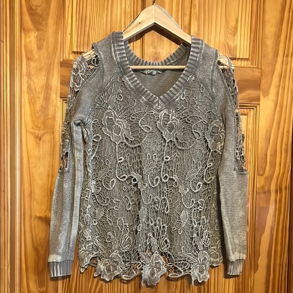 Gimmicks Grey Crochet Overlay Sweater - Picture 1 of 11